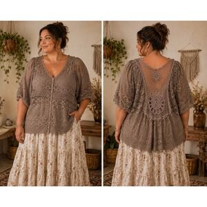 Boho Glam Cottagecore Taupe Beige Lace Crochet Back Button Front Top 1X Top